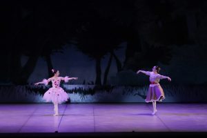 バラの精とゲルダの出会いの場面